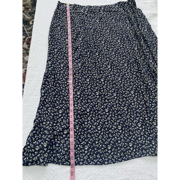 LOFT Outlet Floral Midi Skirt Navy Blue Yellow Green Size 16 NWT Flowy Boho - Picture 3 of 7